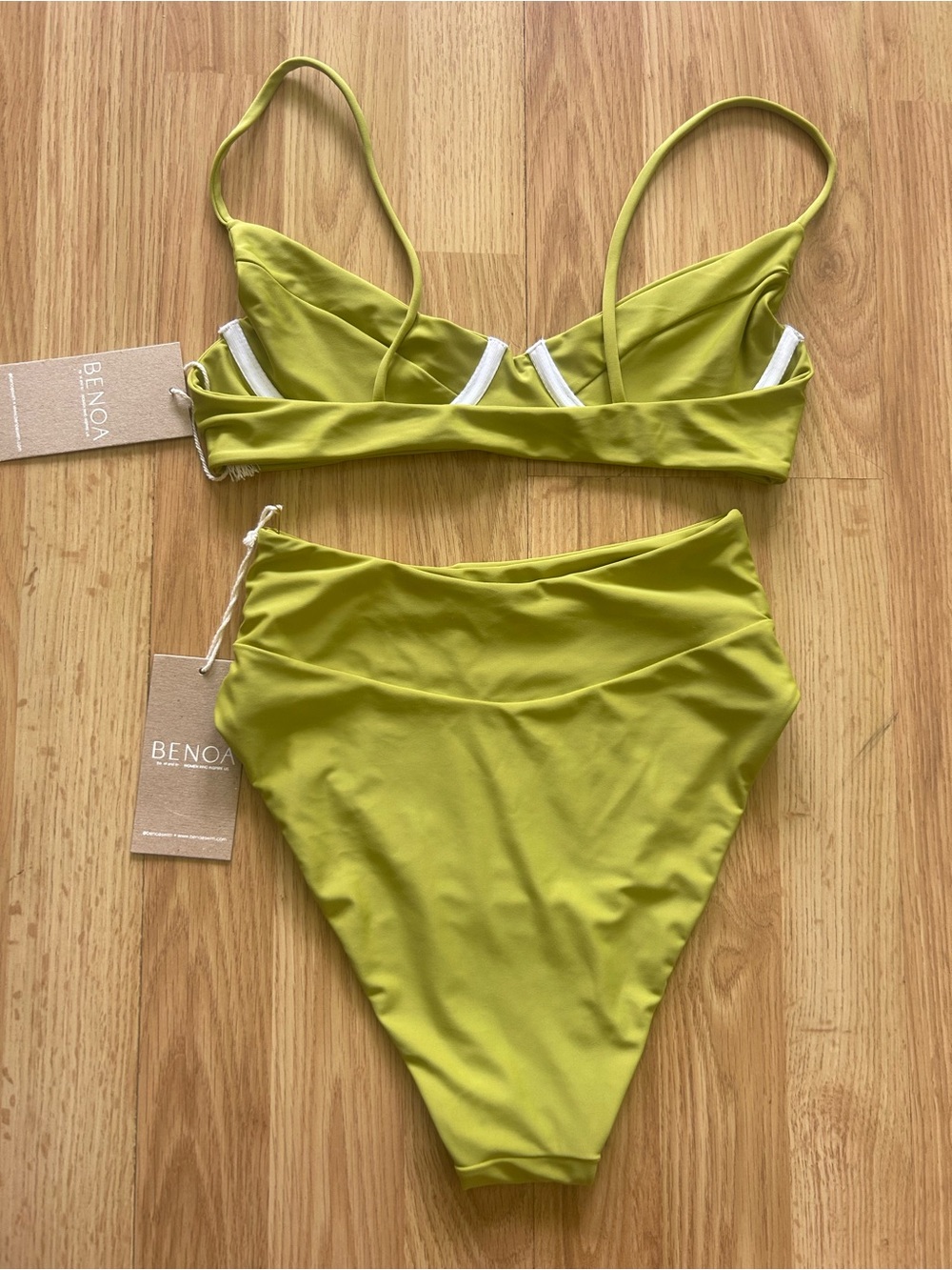 NWT Benoa Bikini Set - Picture 4 of 10